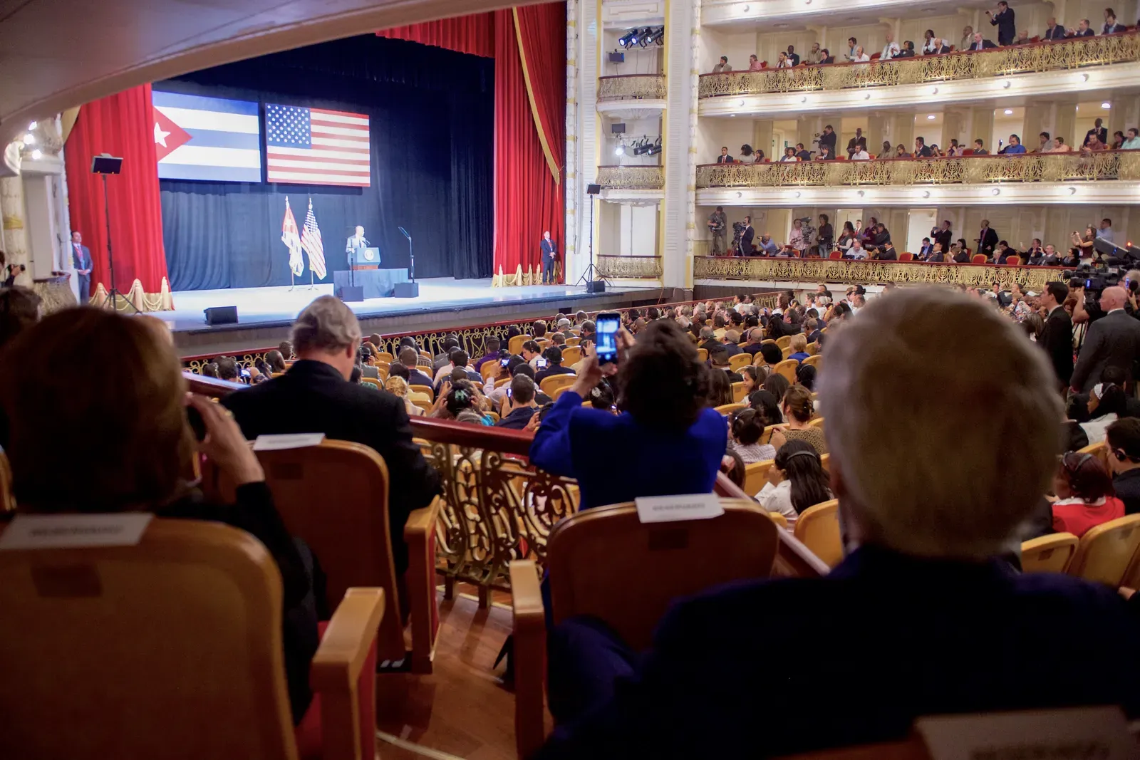 Castro Theatre, San Francisco, California (Secretary Kerry Watches President Obama Address the Cuban People in Havana, Public domain)