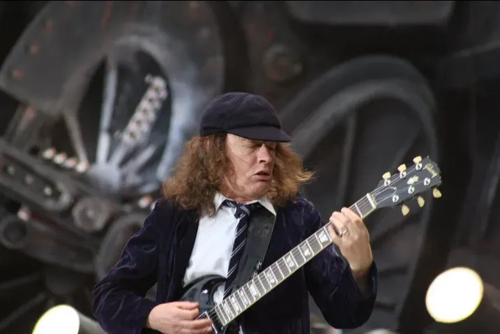 7. Back in Black – Angus Young (By Florez007, CC BY-SA 3.0)