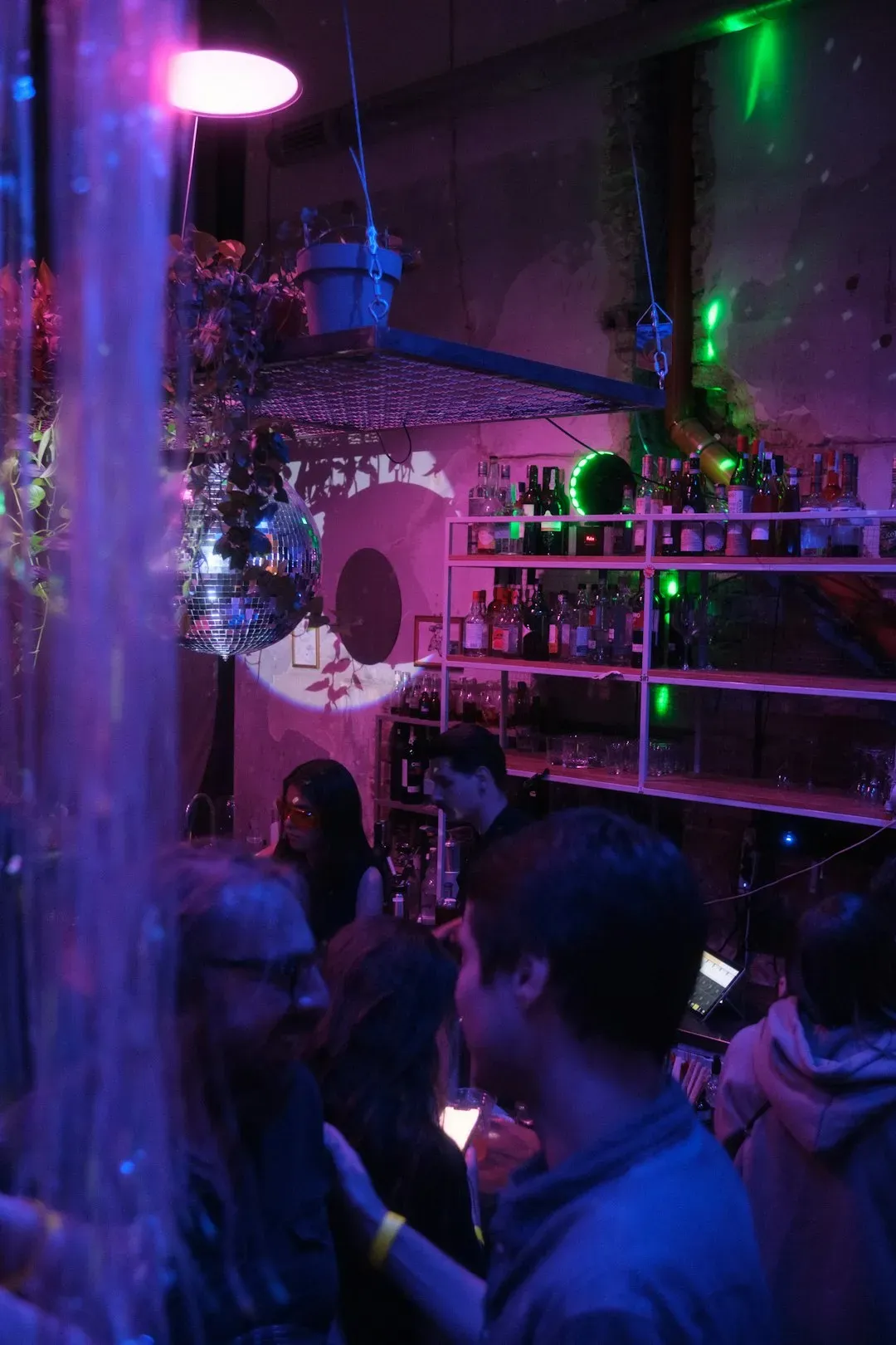 Designing a Late-Night Underground Vibe Playlist (Image Credits: Unsplash)