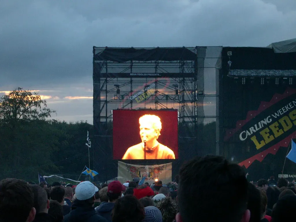 Dexter Holland's PhD in molecular biology from USC (MGSpiller, Flickr, CC BY-SA 2.0)