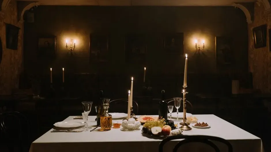 The Goal: Real Candlelight on Screen (Image Credits: Pexels)