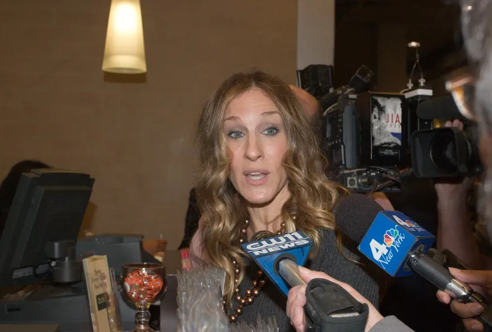 Kim Cattrall vs. Sarah Jessica Parker: The Feud That Haunted a Franchise (Image Credits: Flickr)