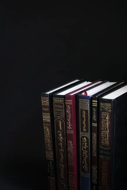 The Time Traveler's Wife, Audrey Niffenegger (Image Credits: Pexels)