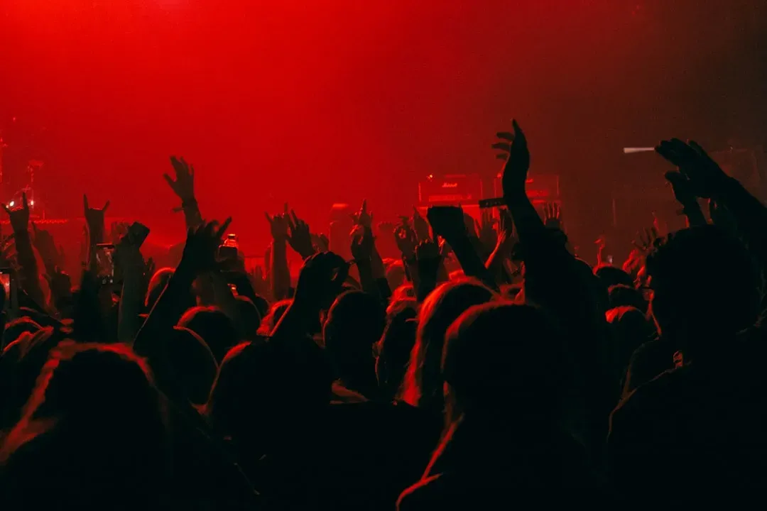 The Free Live Music Is Better Than You Expect (Image Credits: Unsplash)