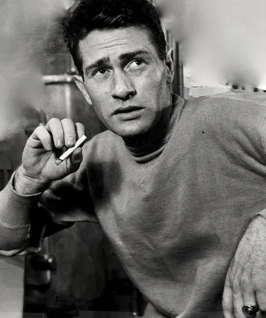 Kolchak: The Night Stalker (eBayFront photoBack photo, Public domain)