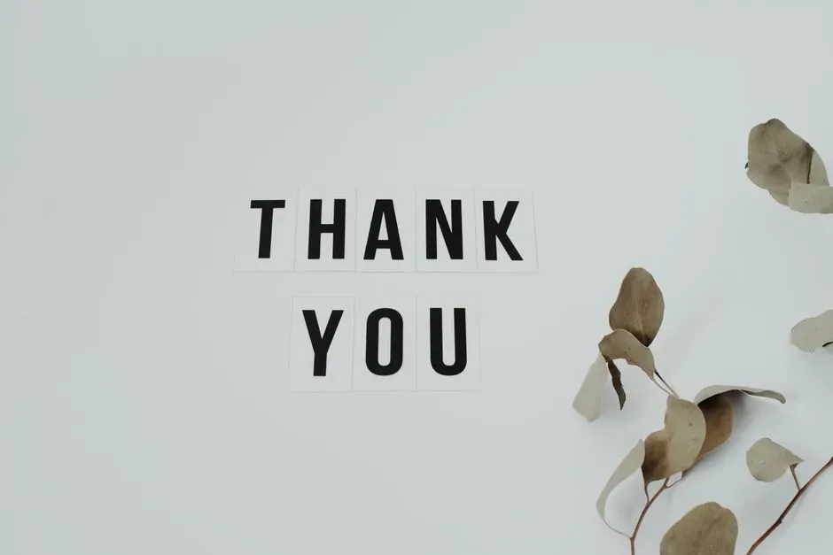 Personal Dedications and Thank-You Lists (Image Credits: Pexels)