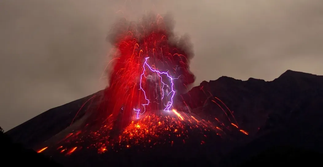Jurassic World: Fallen Kingdom (2018): louder but hollower (Image Credits: Unsplash)
