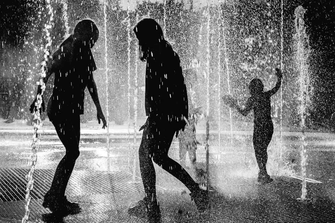 Singin' in the Rain (1952) (Image Credits: Unsplash)