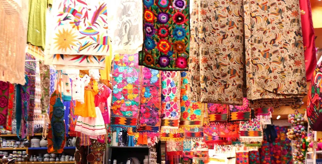 International Folk Art Market, Santa Fe, New Mexico (Image Credits: Flickr)