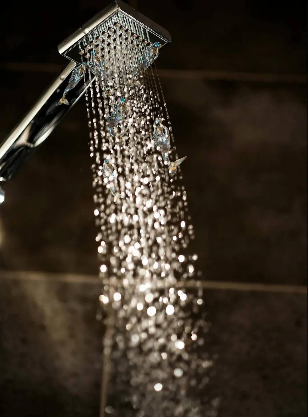 The Shower Scene in Psycho: Hitchcock's Self-Funded Stand (Image Credits: Unsplash)