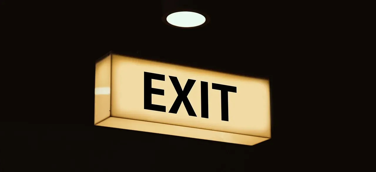 1. Know Your Exits Before the Music Starts (Image Credits: Pixabay)