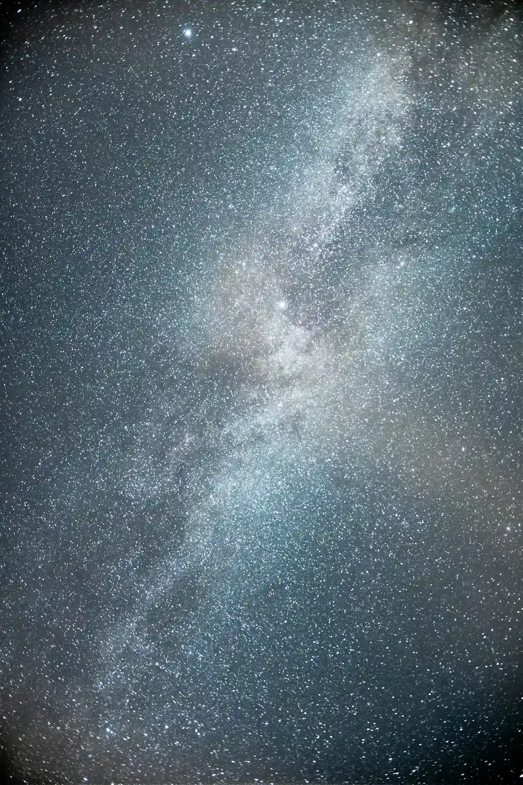Our Galaxy Contains Hundreds of Billions of Stars (Image Credits: Unsplash)