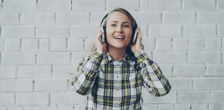 Blue Swede's "Hooked on a Feeling" borrowed its most famous part from a different cover (Image Credits: Pexels)