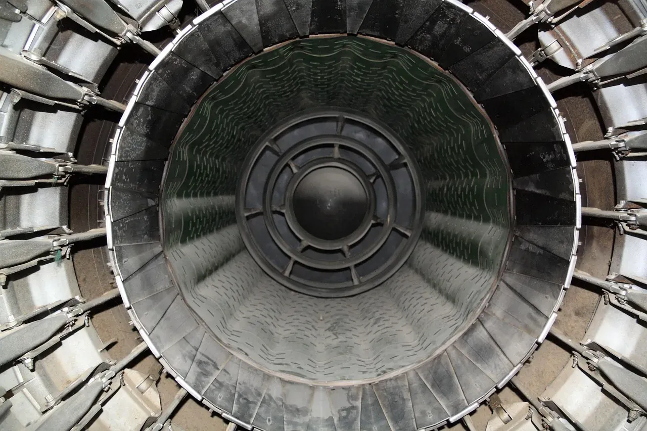General Aviation Is the Real Danger Zone (Image Credits: Pixabay)