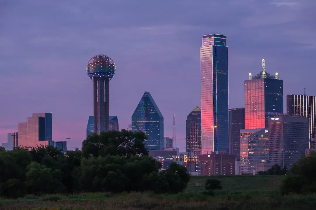 Texas and the Sunbelt: Still a Magnet (Image Credits: Unsplash)