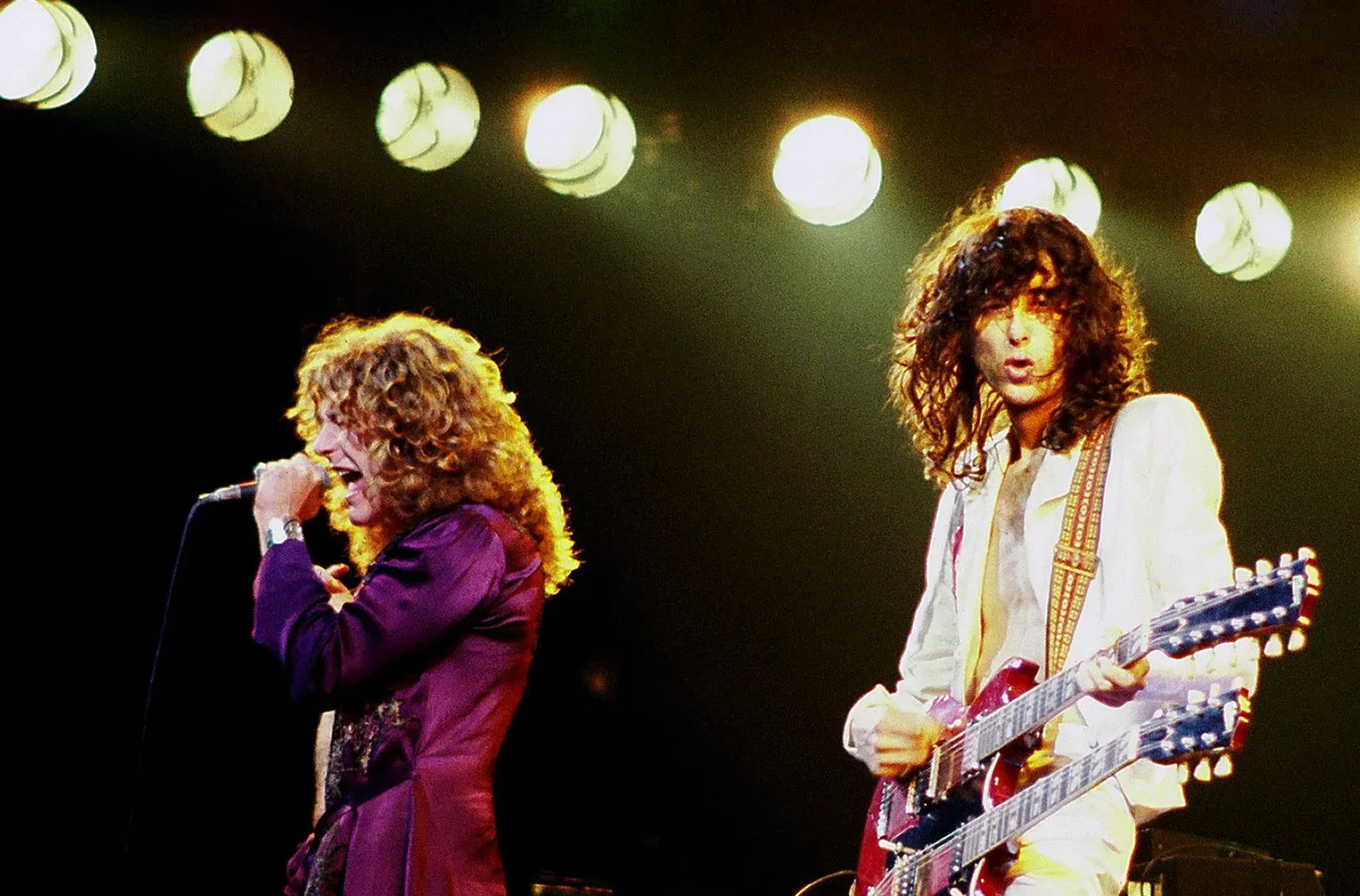 3. Led Zeppelin (Image Credits: Wikimedia)
