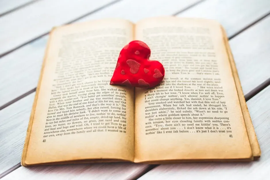 2. The Love Hypothesis by Ali Hazelwood (Image Credits: Pexels)