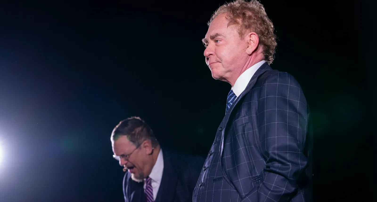 Penn & Teller: Comedy, Skepticism, and Enduring Magic (Image Credits: Cropped Image)