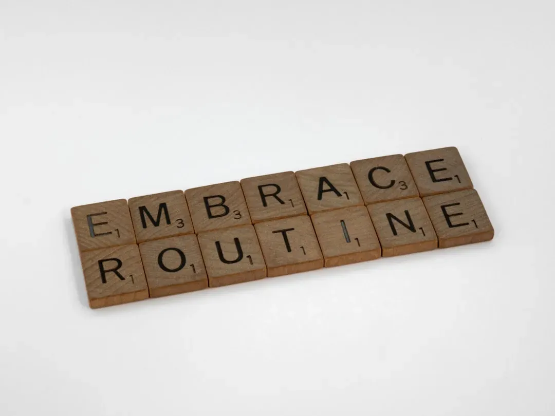 The Habit Loop: Cue, Routine, Reward (Image Credits: Unsplash)