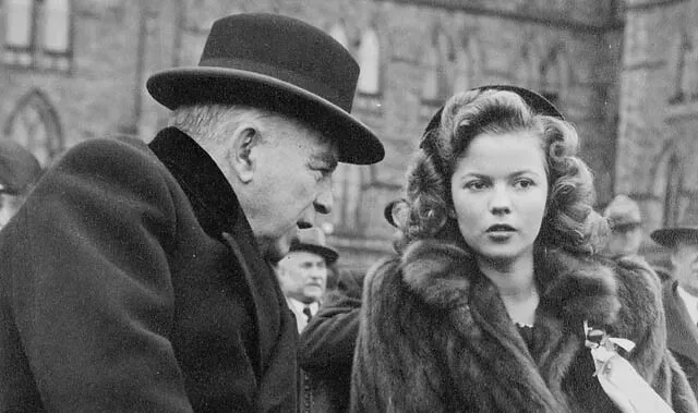 Shirley Temple, the original vanishing act (Image Credits: Flickr)