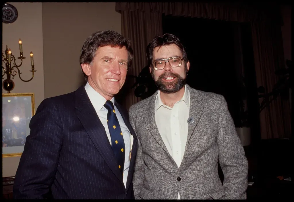 1. Stephen King - Carrie (Image Credits: Rawpixel)