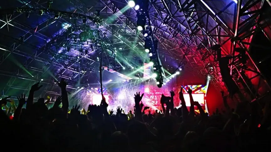 3. TomorrowWorld (2013–2015): The Immersive Dream That Drowned in Georgia Mud (Image Credits: Unsplash)