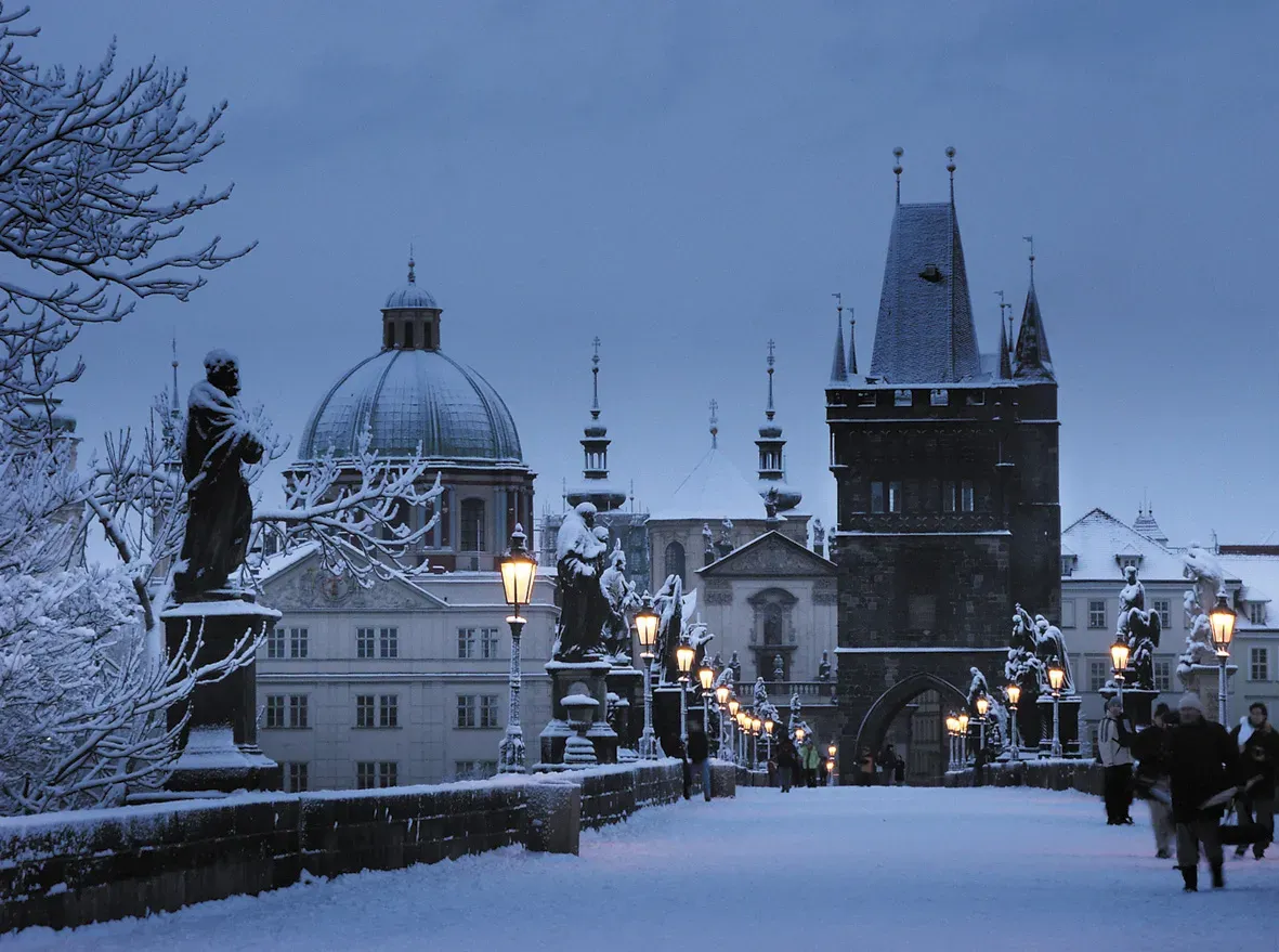 Bedford Falls (By Estec Co.Ltd, Prague Hotel Operator, CC BY 3.0)