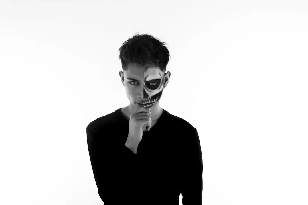 Fight Club's Split Personality Revelation (Image Credits: Unsplash)