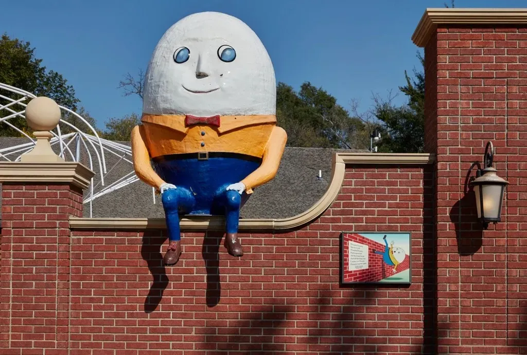 Humpty Dumpty: The Cannon That Couldn't Be Put Back Together (Image Credits: Rawpixel)