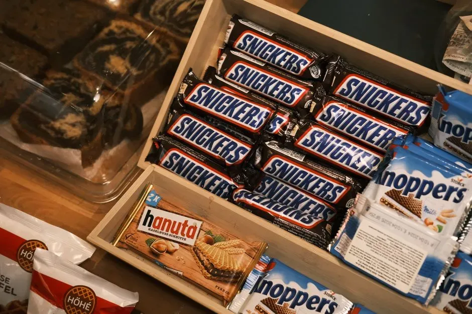Snickers (Image Credits: Pexels)