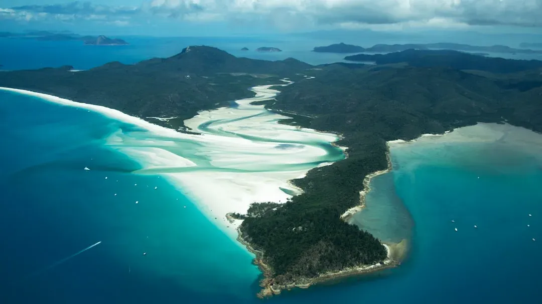 2. Whitehaven Beach, Australia - Where Science Meets Paradise (Image Credits: Unsplash)