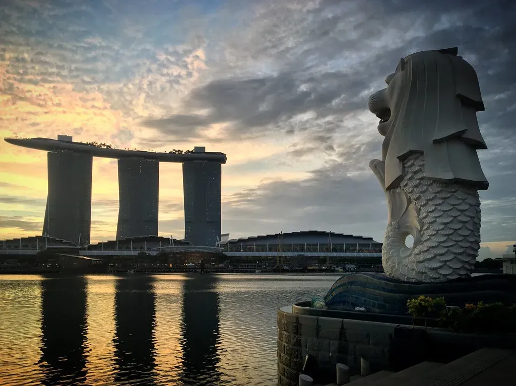 Henderson's Population Story (sergei.gussev, Flickr, CC BY 2.0)