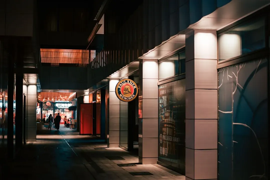 The Front Yard and Neighborhood Beer Gardens: Community by the Pint (Image Credits: Unsplash)