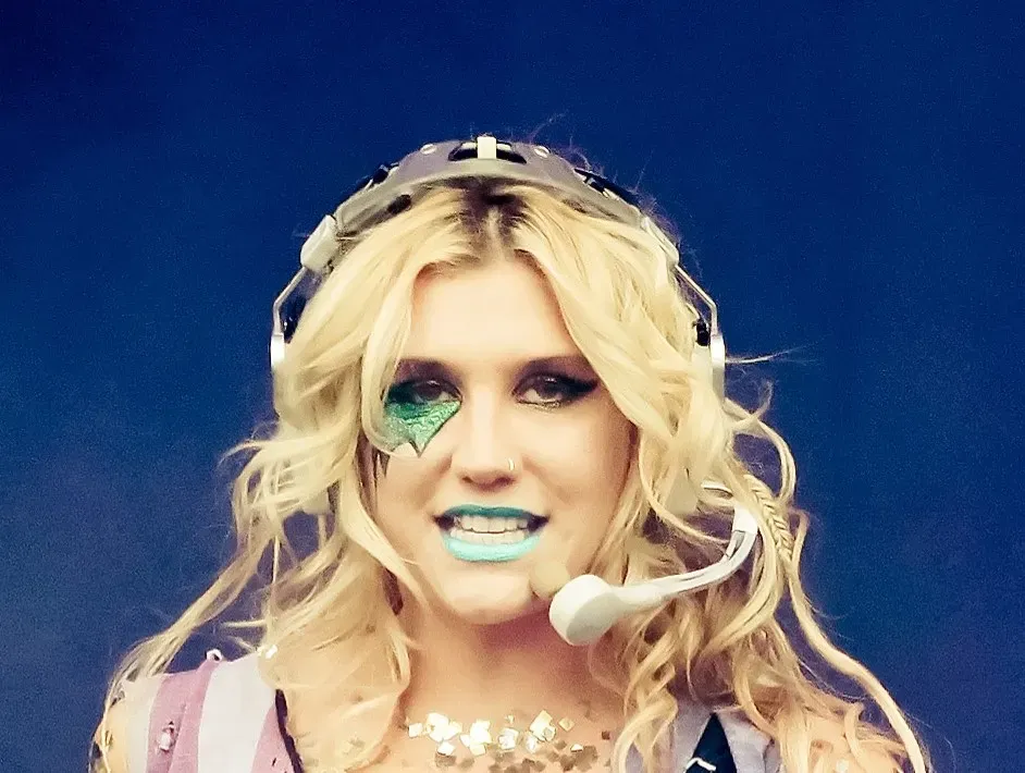Kesha (Image Credits: Wikimedia)