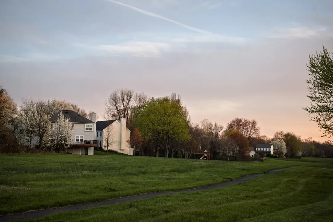 2. Green Valley Ranch, Henderson - Suburban Tranquility With Mature Trees (Image Credits: Unsplash)