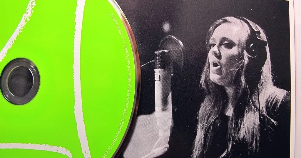 6. Adele, 21 (2011) (Image Credits: Flickr)