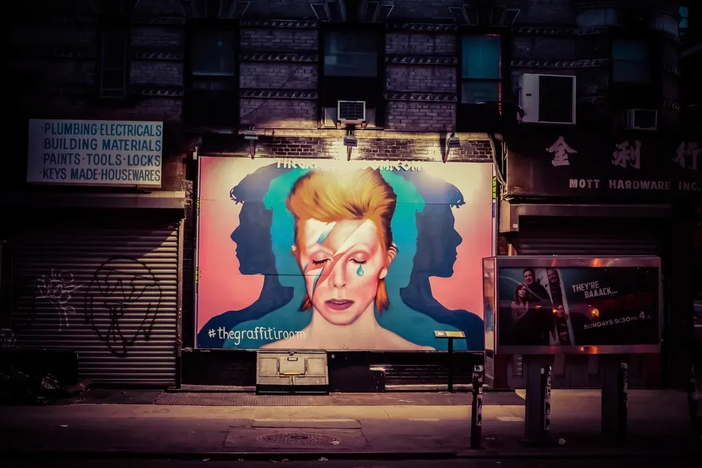 10. David Bowie - The Rise and Fall of Ziggy Stardust and Neil Young - Harvest (1972) (Image Credits: Rawpixel)
