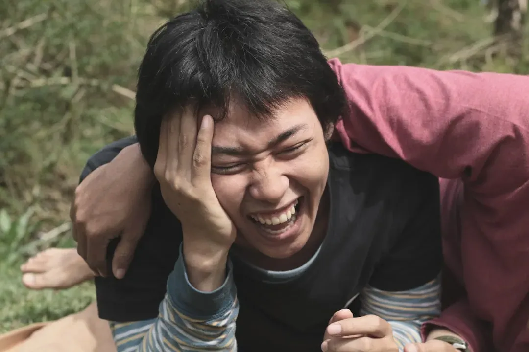 7. The Laughing Extra in Enter the Dragon (1973) (Image Credits: Unsplash)