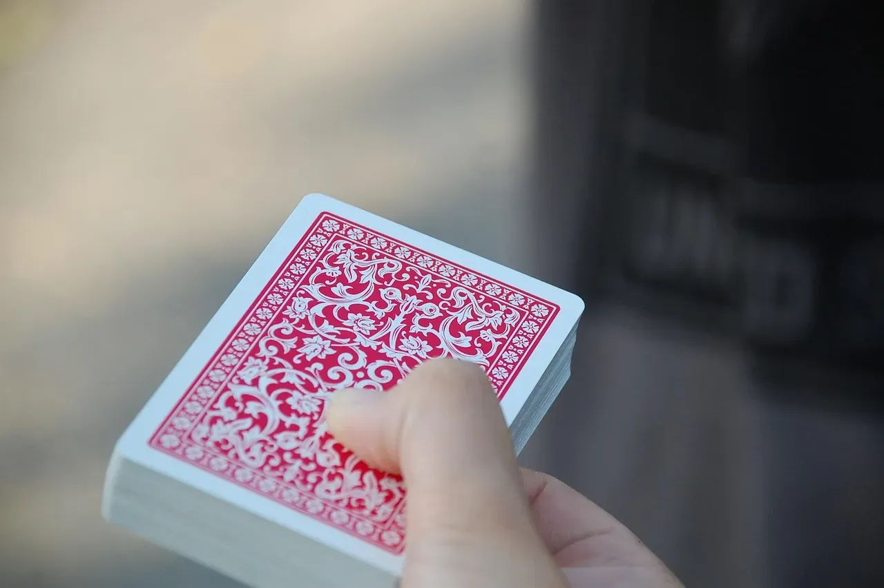 Card Sharks (Image Credits: Pixabay)