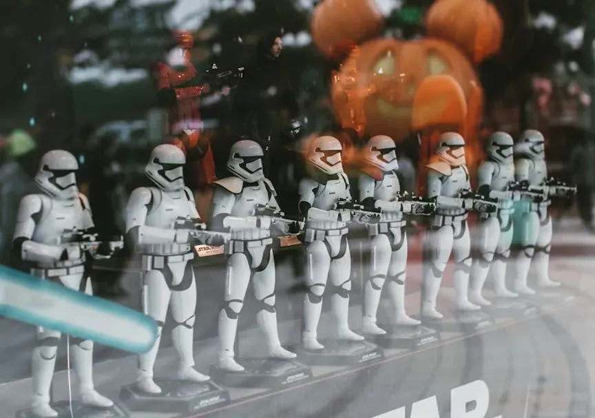 Starship Troopers Became Brilliant Satire (Image Credits: Unsplash)