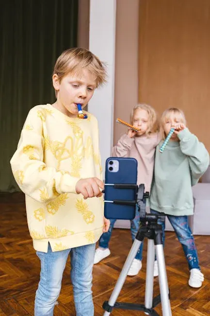 5. The "Influencer Career" Dream Putting Kids at Risk (Image Credits: Pexels)