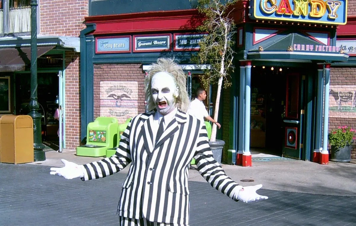 9. Beetlejuice (1988) to Beetlejuice Beetlejuice (2024) (Image Credits: Wikimedia)