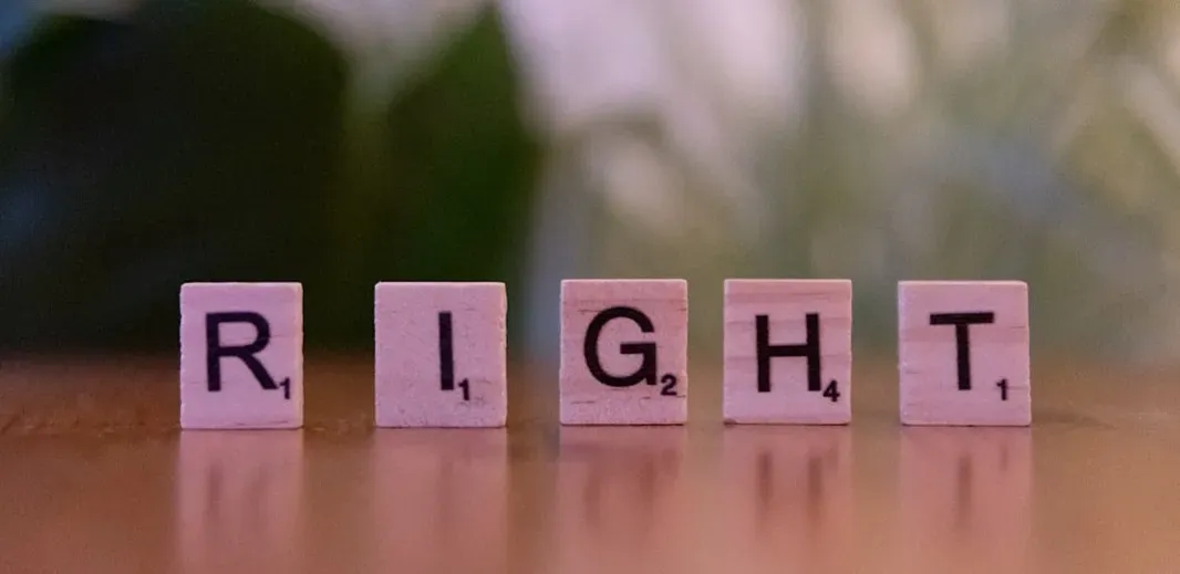 4. Miranda v. Arizona (1966): The Arrest That Gave Everyone Their Rights (Image Credits: Unsplash)