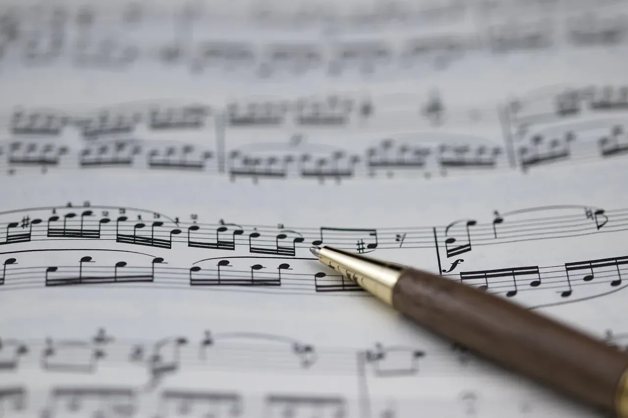 Kris Kristofferson: The Poet Behind a Posthumous Number One (Image Credits: Pixabay)