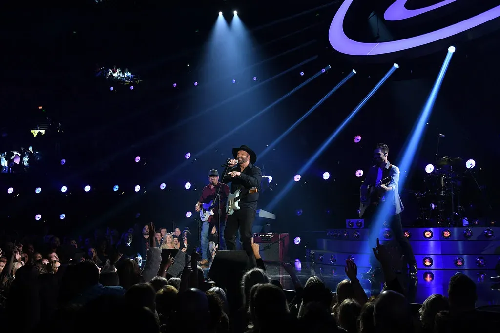 Garth Brooks: Country's Unlikely Champion (Image Credits: Flickr)