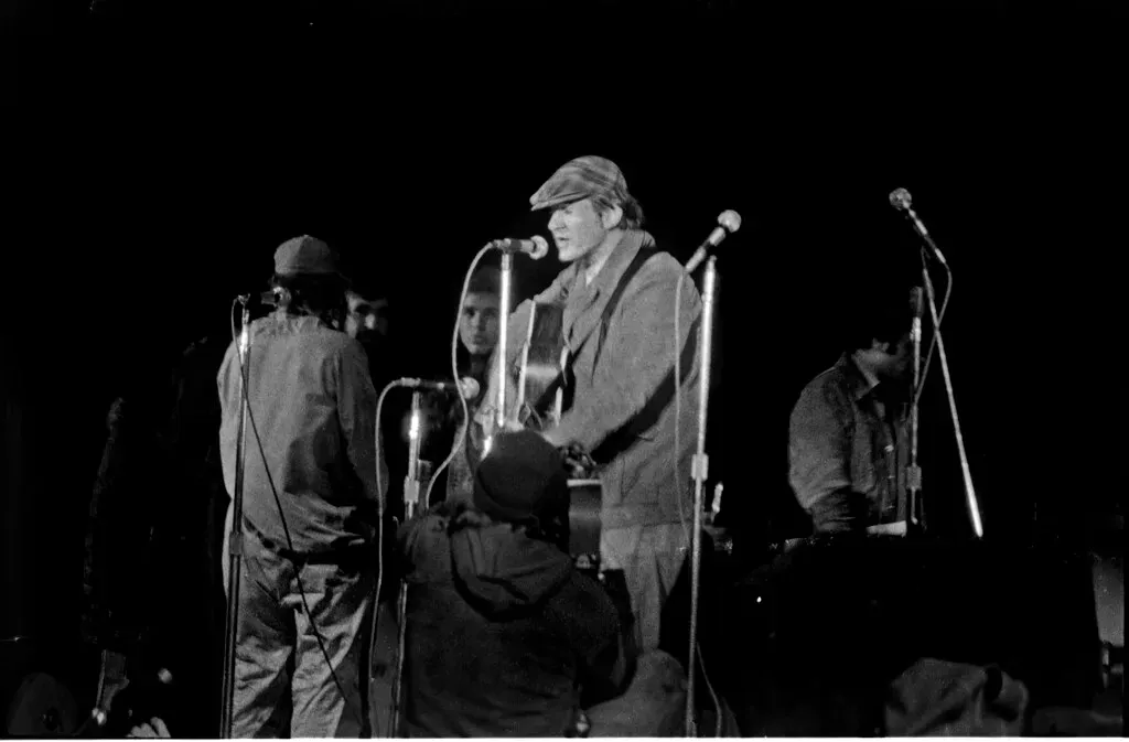 20. Phil Ochs (Image Credits: Flickr)