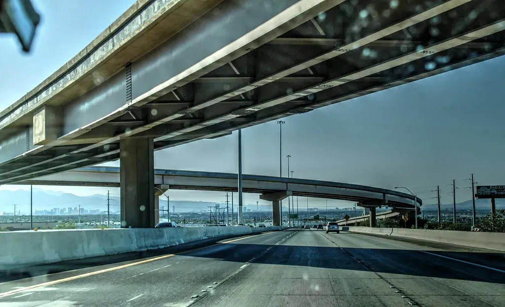 Infrastructure Under Pressure (Ciro Ip, Flickr, CC BY 2.0)