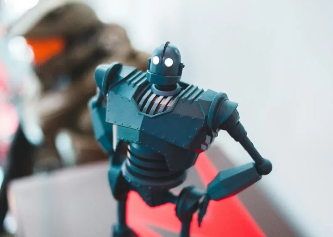 7. The Iron Giant (1999) (Image Credits: Unsplash)