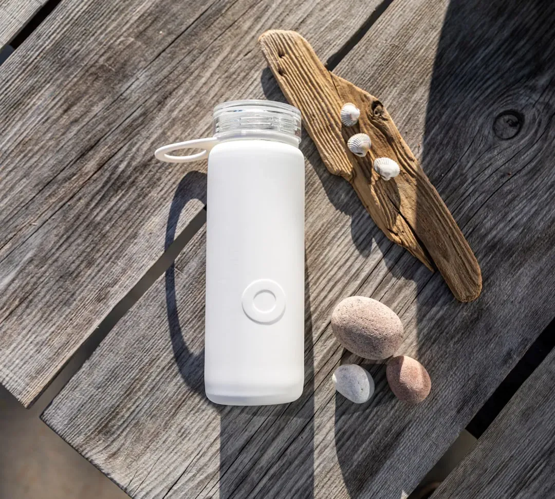6. Reusable Water Bottle (Image Credits: Unsplash)