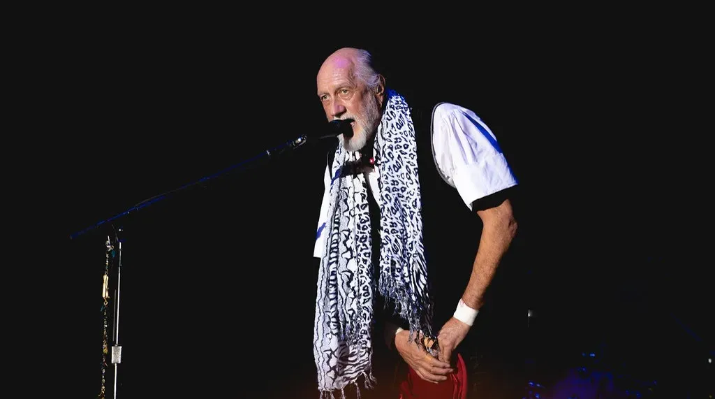 7. Mick Fleetwood - Estimated Net Worth: ~$20–30 Million (Image Credits: Flickr)